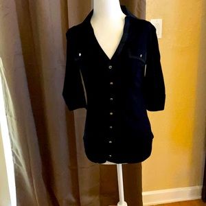 White House Black Market half sleeve sleek blouse